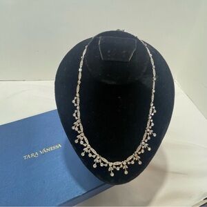 Tara Vanessa’s Necklace and pierced Earring Set. Crystal drop set. Pre-owned.